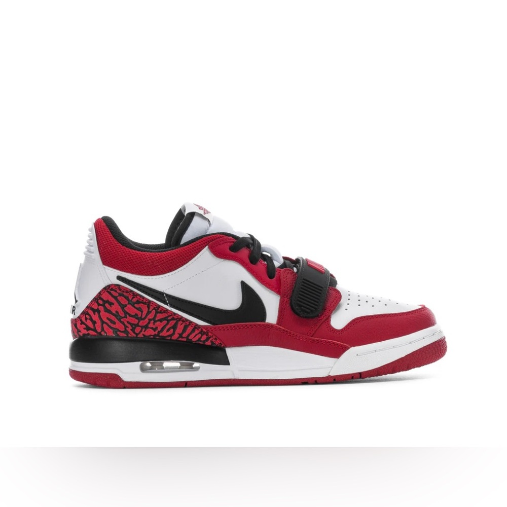 Jordan Legacy Low 312 - Youth (white/black/gym red)